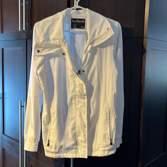 Kyodan Medium White Windbreaker - Picture 1 of 4